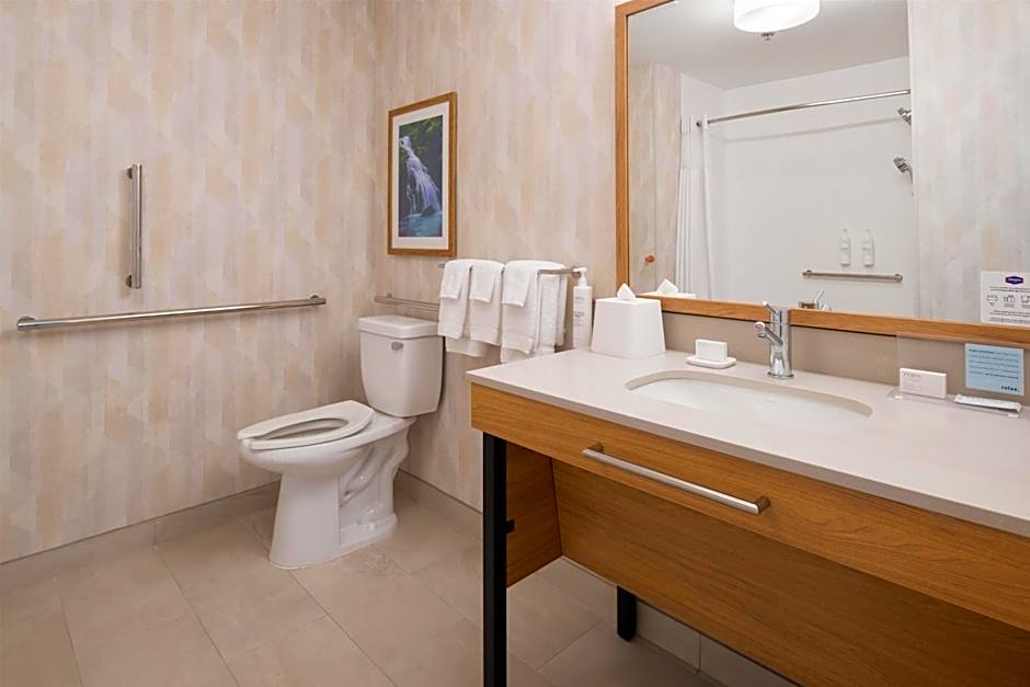 Hampton Inn By Hilton & Suites Redding