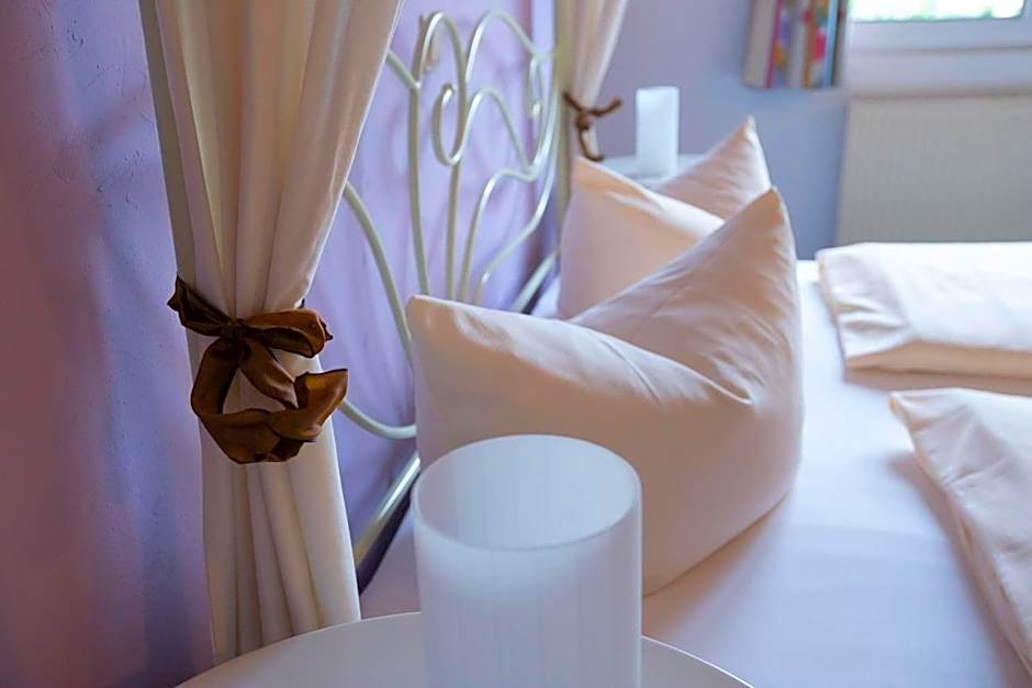 Hotel Schlosshof Dolgesheim