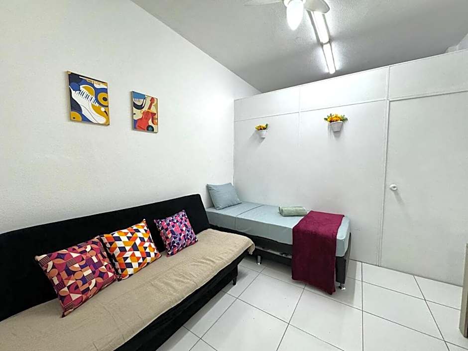 Na Quadra da Praia Posto 5 NSC1137-502