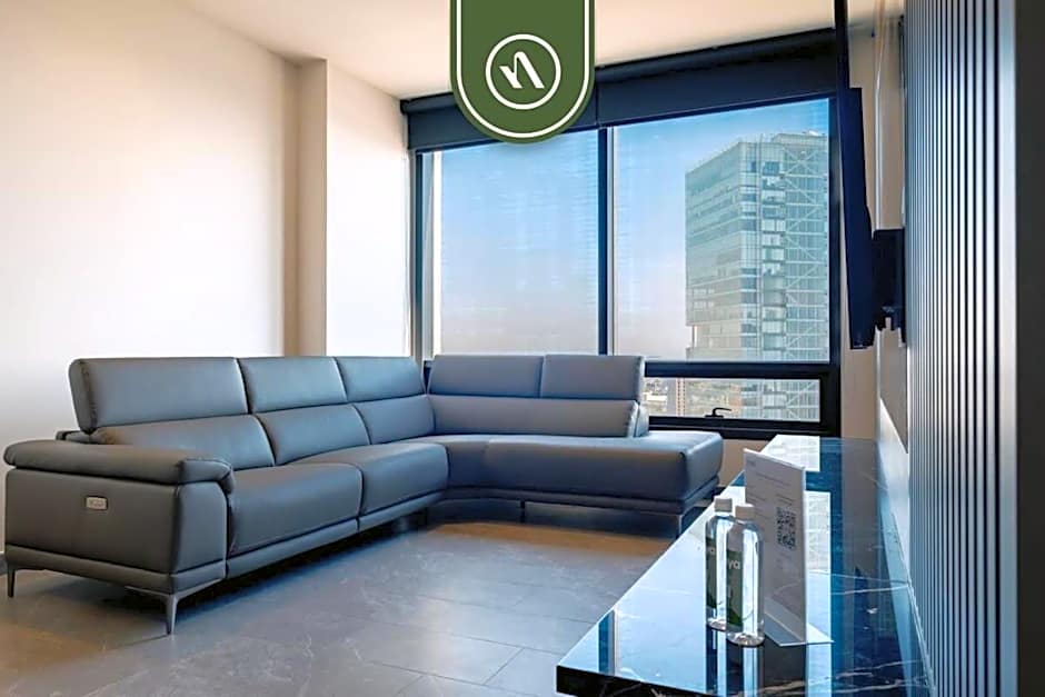 Luxury 2 BR Condo in Reforma - Skyline View - Pool