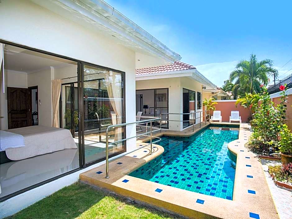 Avoca Pool Villas