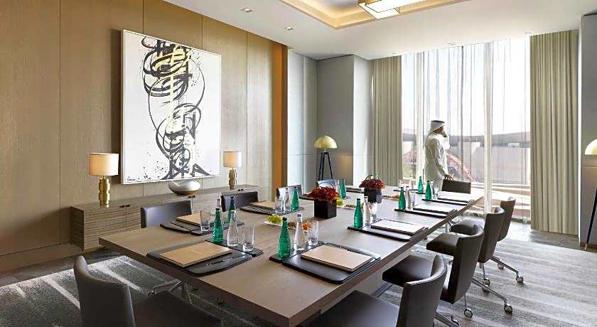 Four Seasons Hotel Kuwait at Burj Alshaya