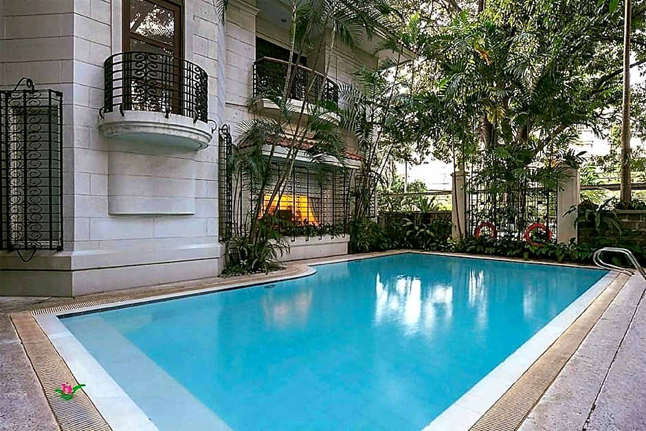 Orchid Garden Suites