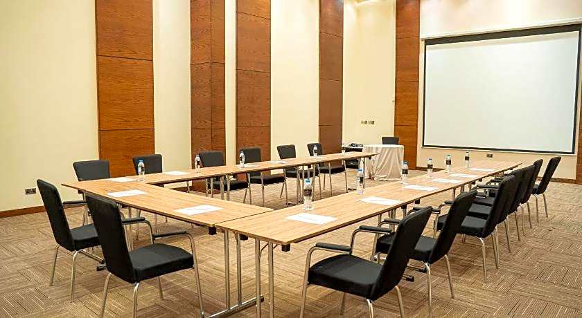 Western Hotel - Ghayathi