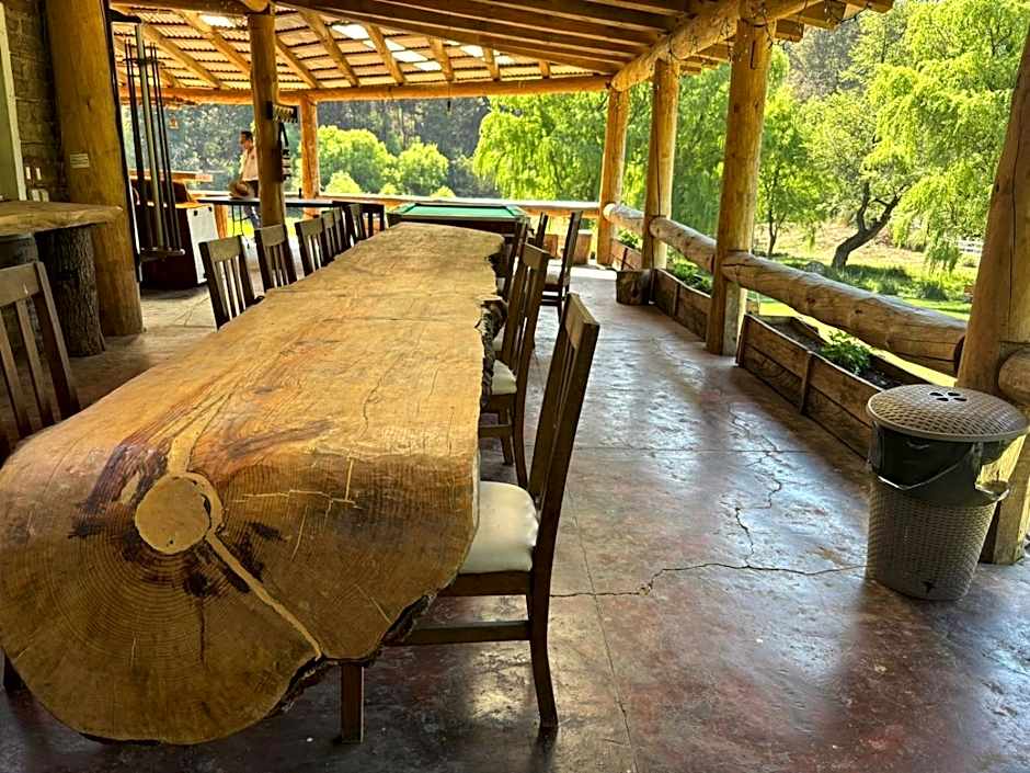 Relajante Cabana Con Vistas Impresionantes