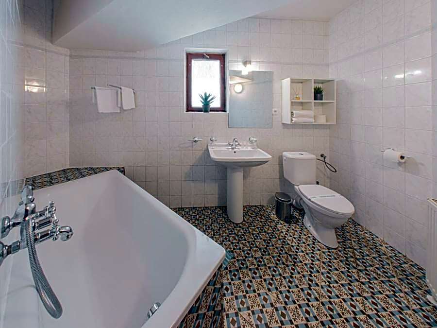 Hotel Salamander - Garni