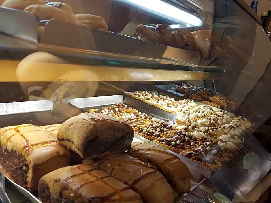 Euforia Napoli - Tre Sedi - Three Locations