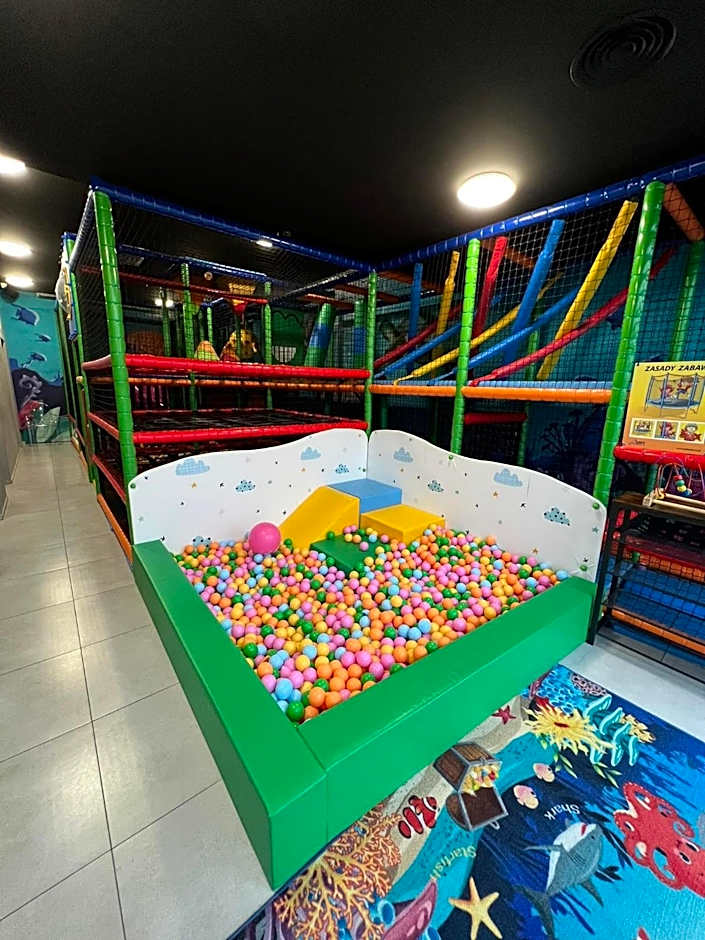 Centrum Bankietowo - Hotelowe "Perła"