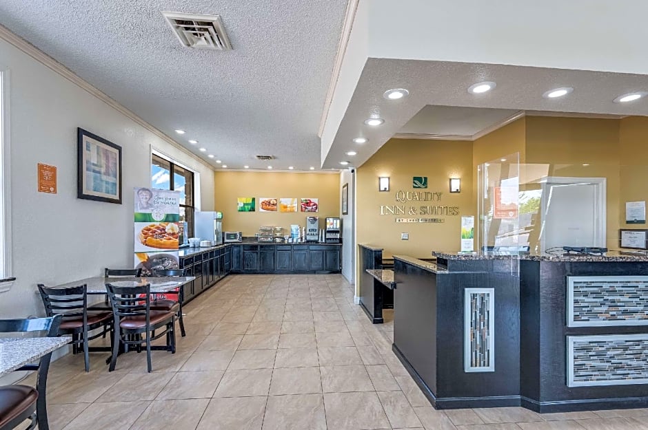 Quality Inn & Suites Hot Springs-Lake Hamilton