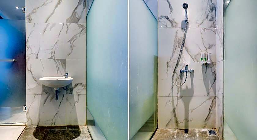 Collection O Cihampelas Near Ciwalk Formerly I Sleep Hotel