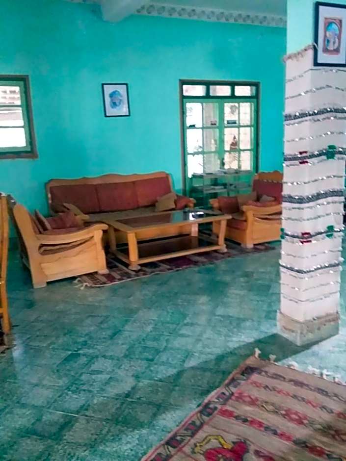 Complexe Collier D' Ambre