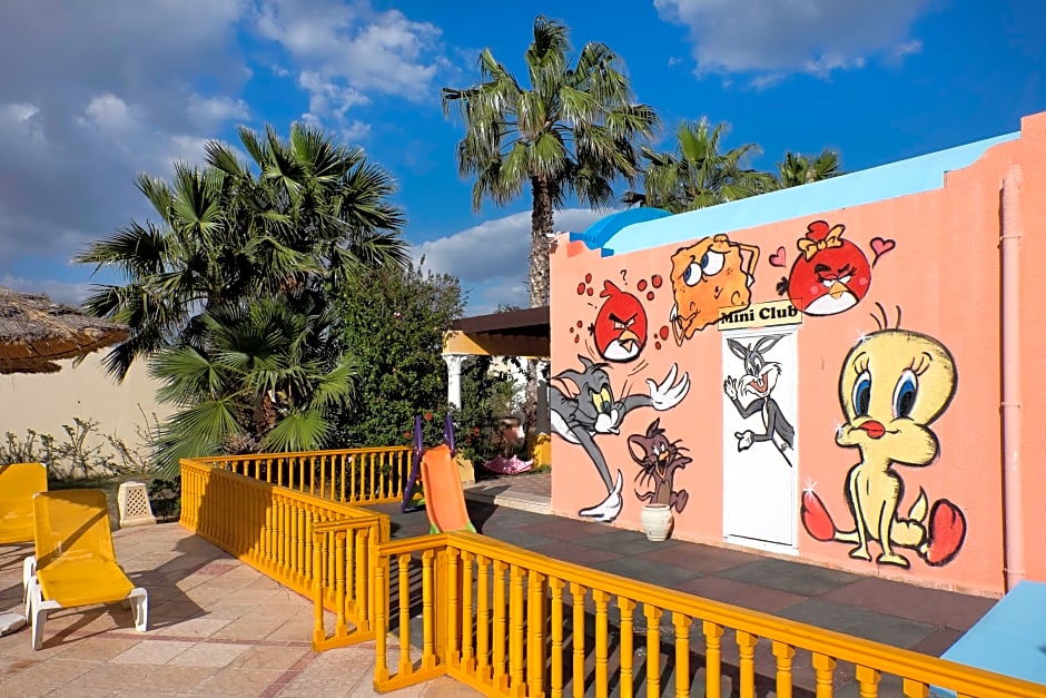 Houda Yasmine Marina & Spa