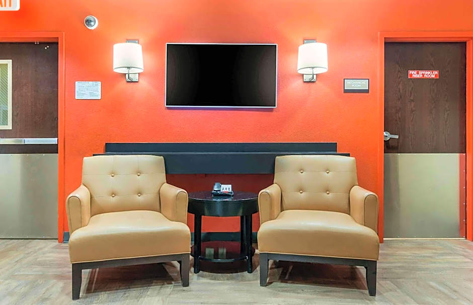 Studio 6 Suites Seattle Kent WA