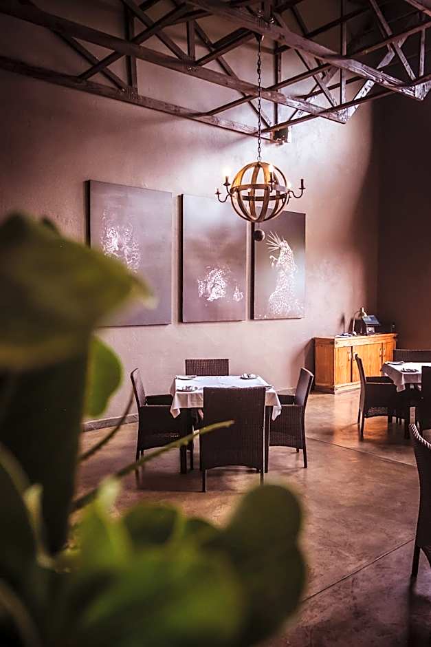 Bushveld Terrace Safari Hotel, Lodge & Spa
