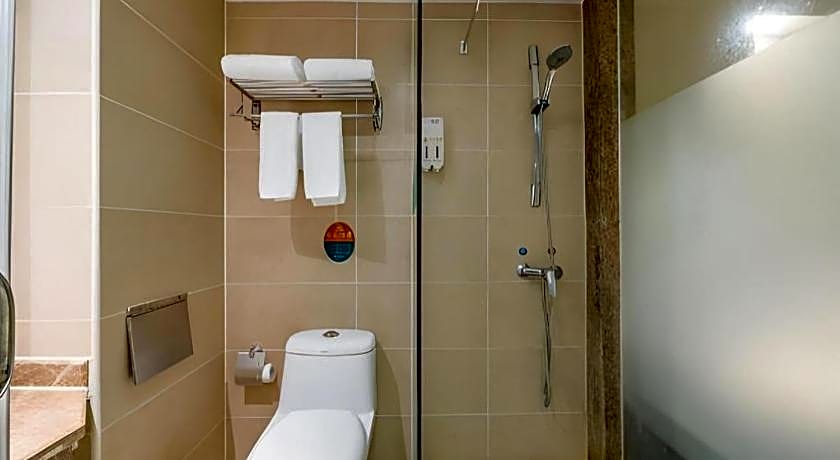 Greentree Inn Nanning Langdong Hotel