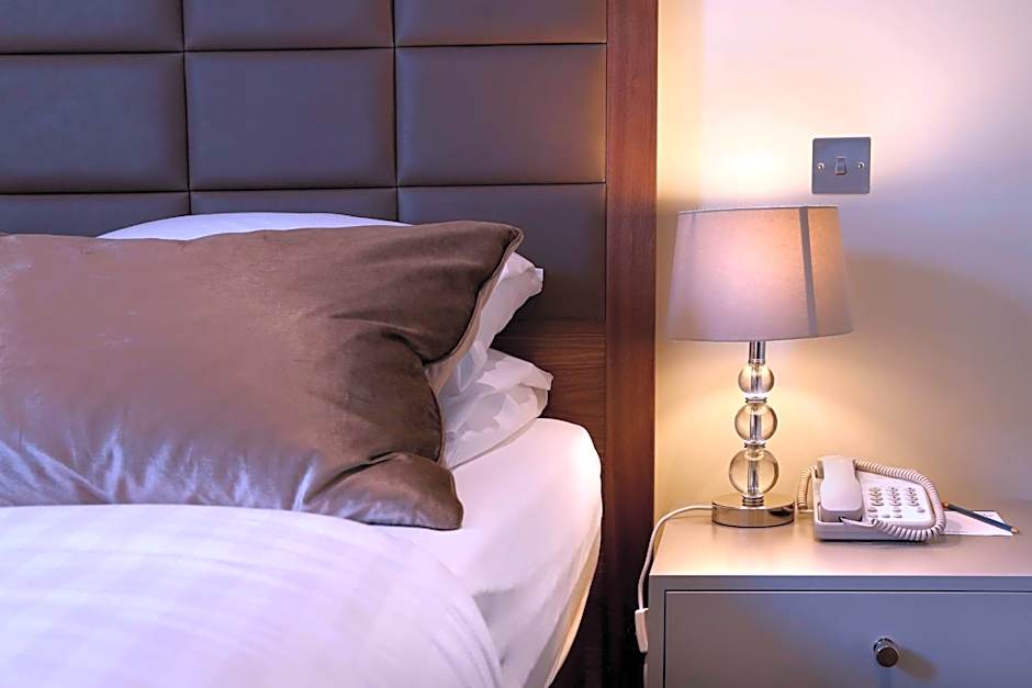 Best Western Red Lion Hotel