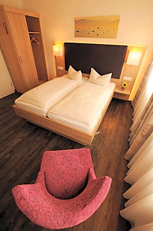 Comfort Single Room