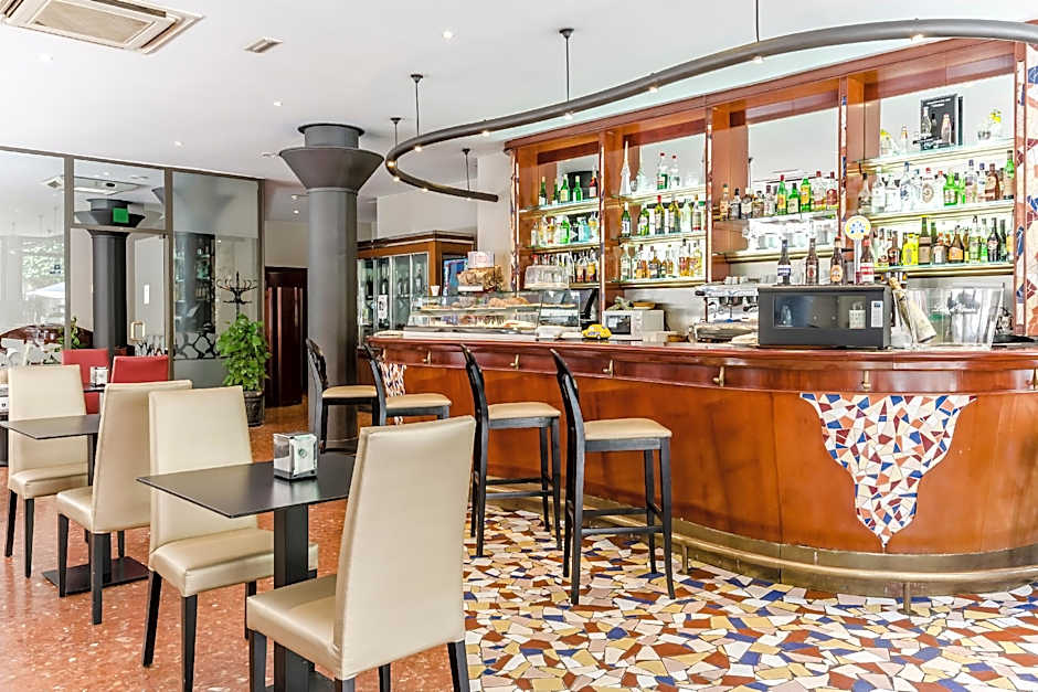 Hotel Gaudi