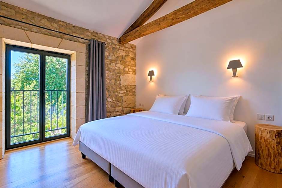 Le Domaine de Baulieu, Singuliers Hotels