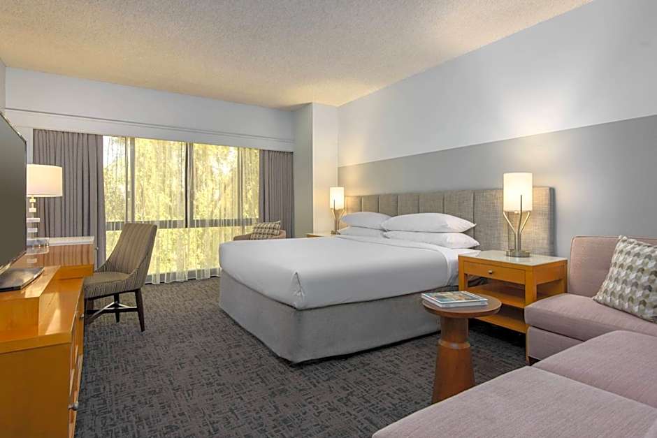 Renaissance Palm Springs Hotel