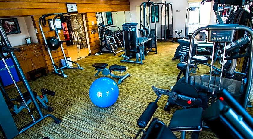 Platinum Grand Hotel