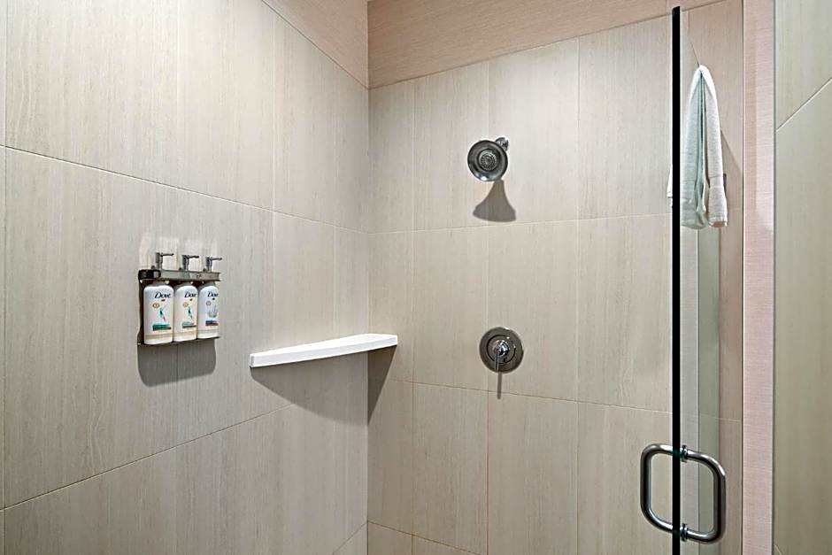 Holiday Inn Express Hotel & Suites Coeur DAlene I-90 Exit 11 By IHG