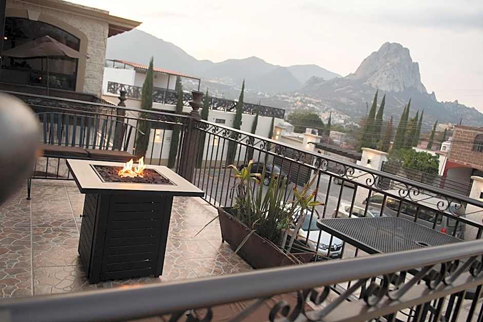 Hotel Villa Bernal