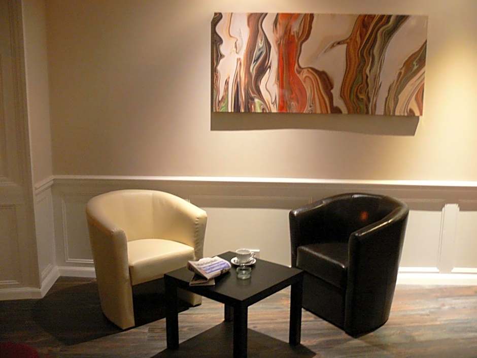 The Home Arms Guesthouse