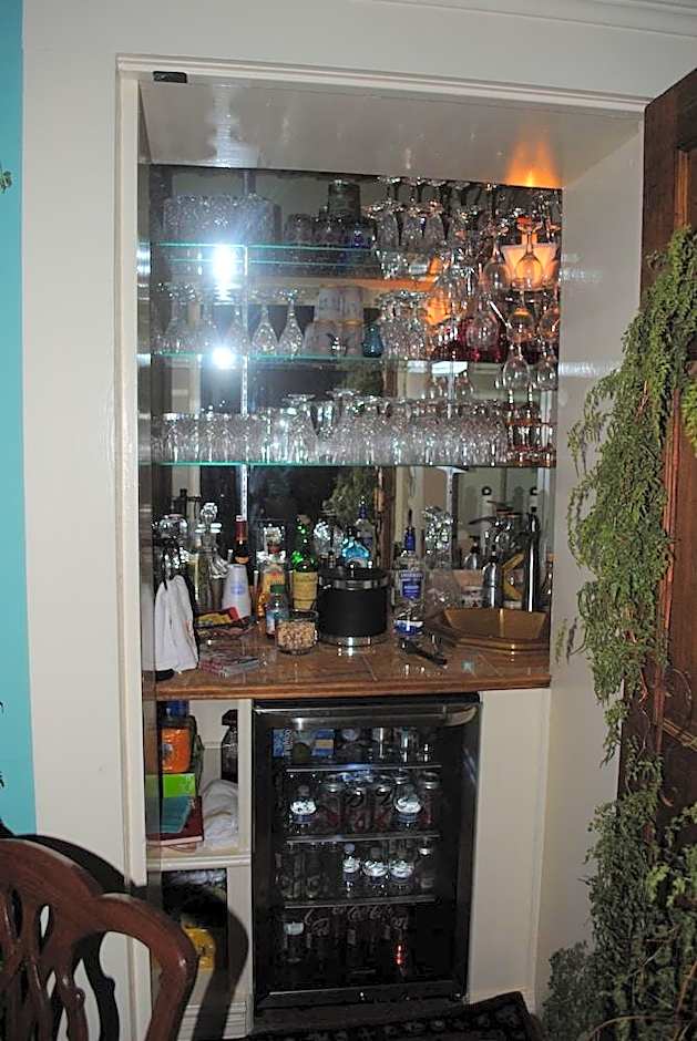 Stay Fairfield - Fairfield Place and Fairfield Manor Bed & Breakfast