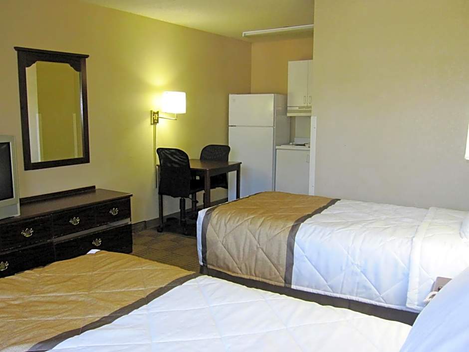 Extended Stay America Select Suites - St. Louis - Westport - East Lackland Rd.