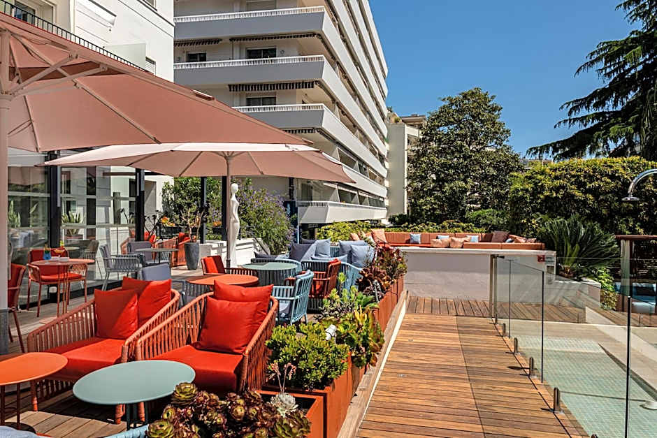 Hotel Le Canberra