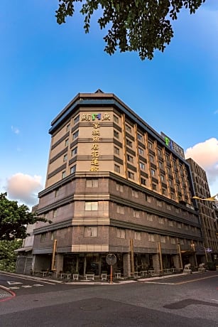 Fish Hotel - Hualien