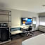 La Quinta Inn & Suites by Wyndham Auburn Worcester