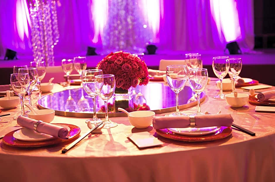 Holiday Inn Cincinnati Airport By IHG