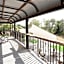 The Narrows Landing Hotel