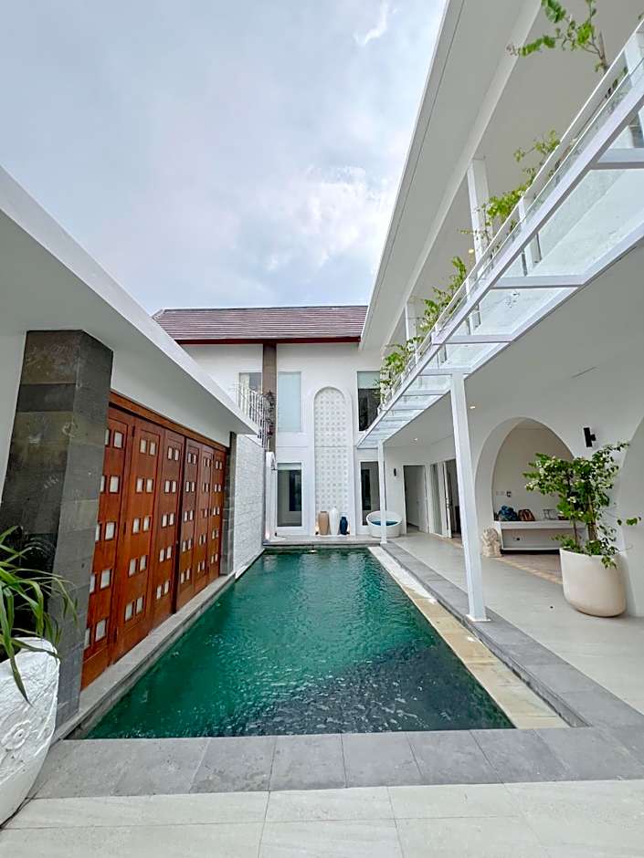 Apple Villas & Apartments, close to Canggu & Seminyak