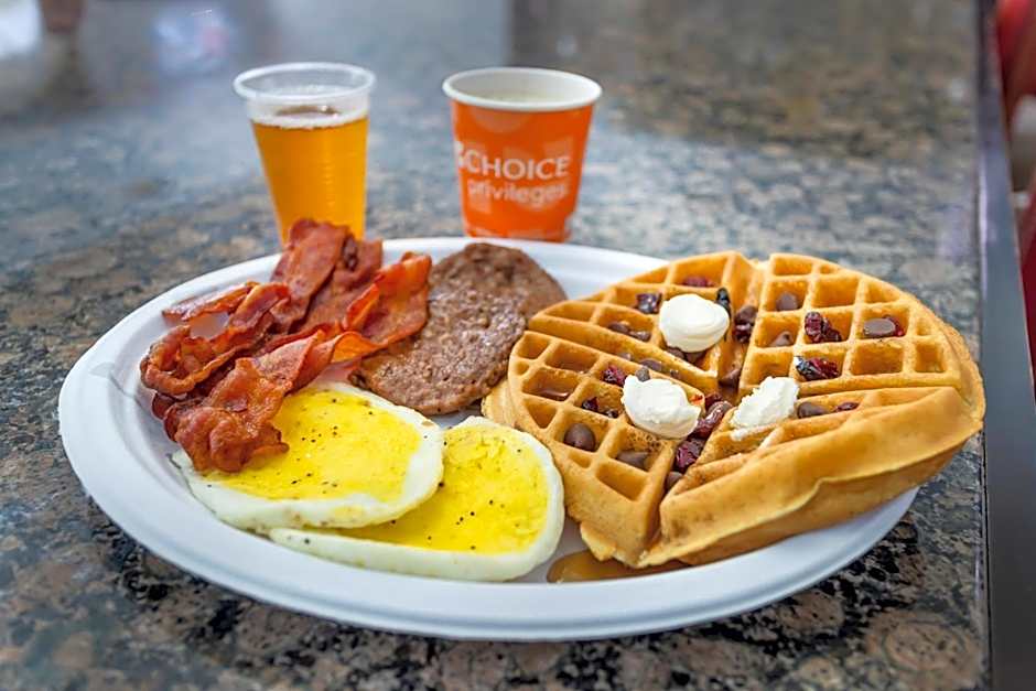 Comfort Inn & Suites Houston FM1960 - Champions