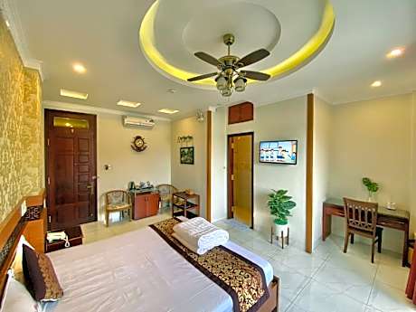 Deluxe Double Room with Balcony