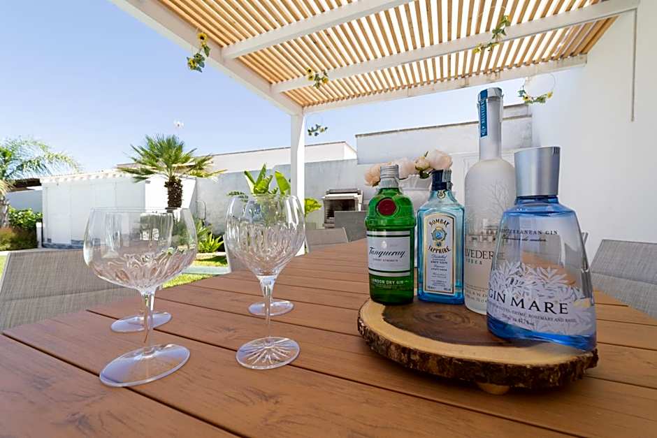 Villa White Luxury Residence