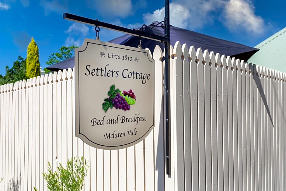 Settlers Cottage