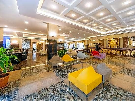 Kleopatra Royal Palm Hotel