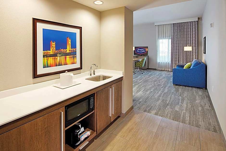 Hampton Inn By Hilton & Suites Sacramento at CSUS