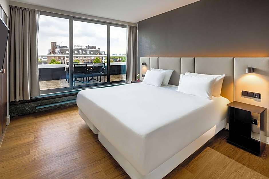 NH Amsterdam Caransa