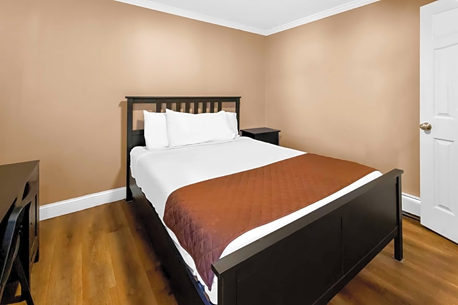 Americas Best Value Inn Avenel Woodbridge