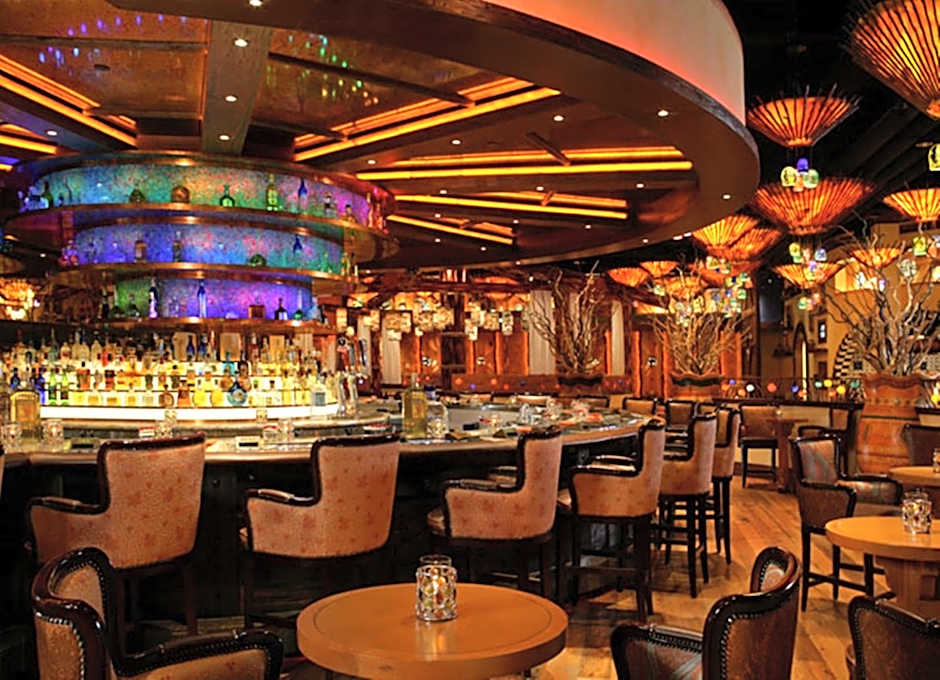 Silverton Casino Lodge - Newly Renovated