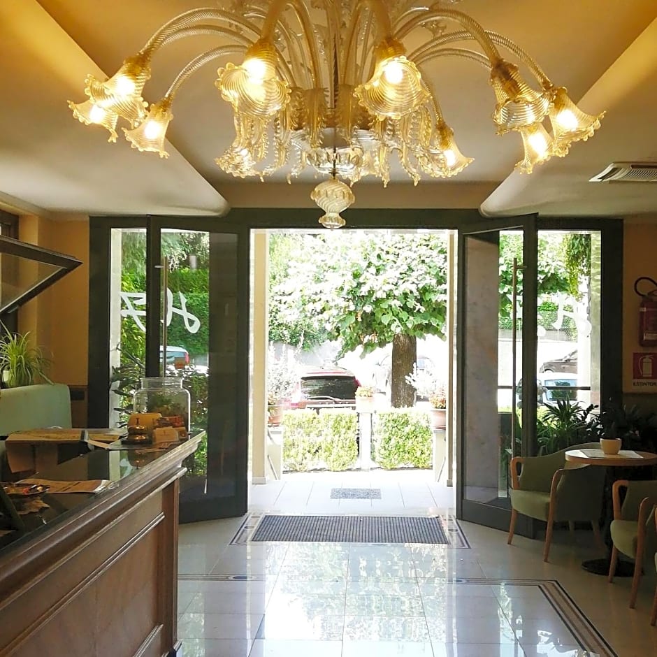 Hotel Fioroni
