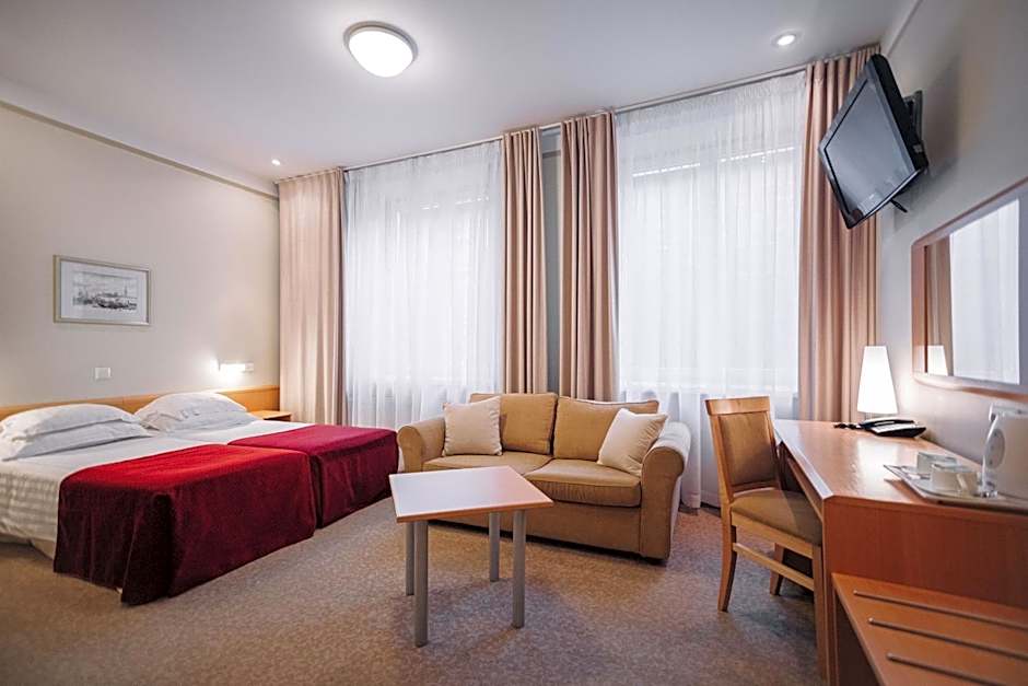 Rixwell Viru Square Hotel