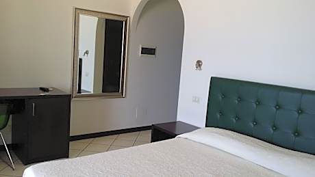 Double or Twin Room with Balcony and Sea View