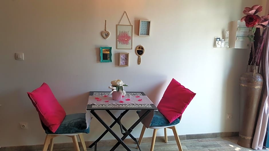 Le Mas Romantique avec Jacuzzi et Sauna privé