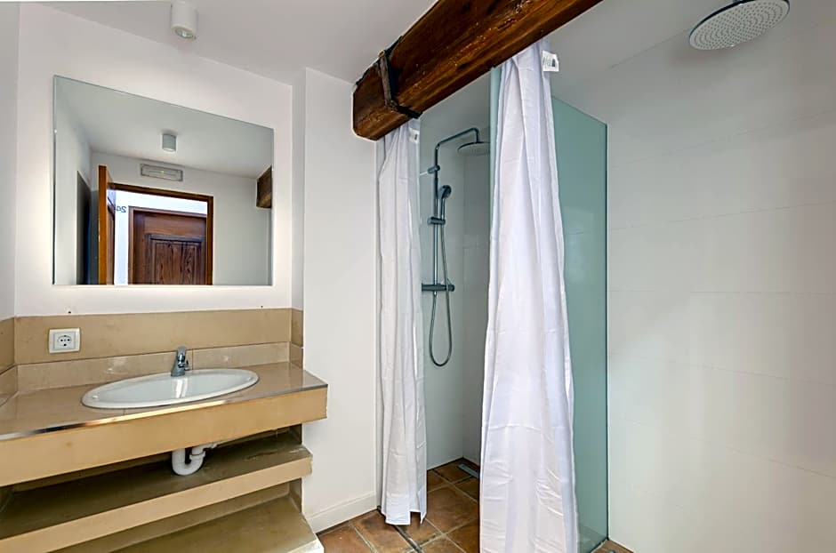 Urban Hostel Palma - Albergue Juvenil - Youth Hostel